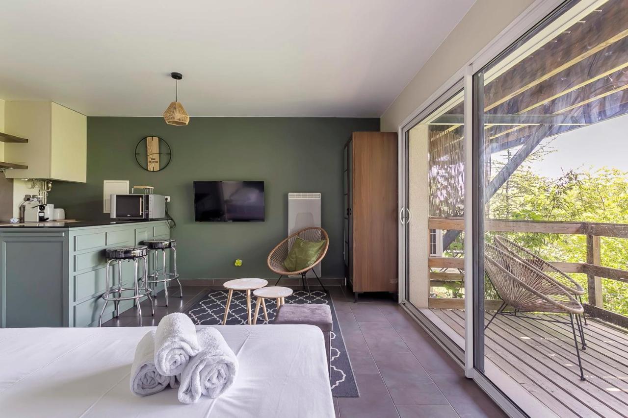 Hamac Suites - City Suites Jungle 1 Tassin-la-Demi-Lune Bagian luar foto